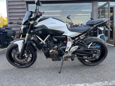 YAMAHA MT-07 (47.5CV)