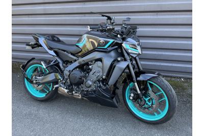 YAMAHA MT-09