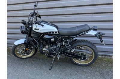YAMAHA XSR 700 XTRIBUTE